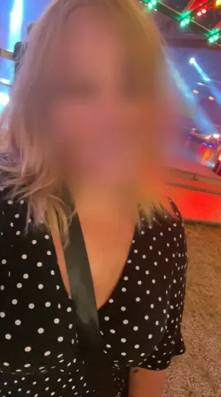 Antonia, 28