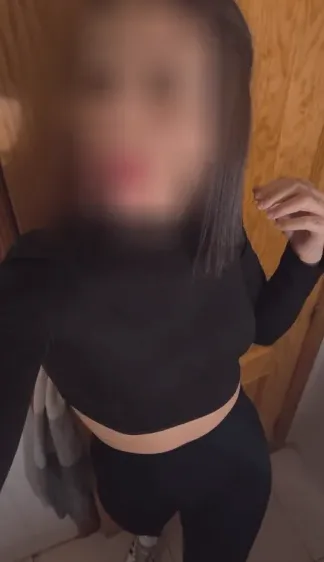 Esra, 28